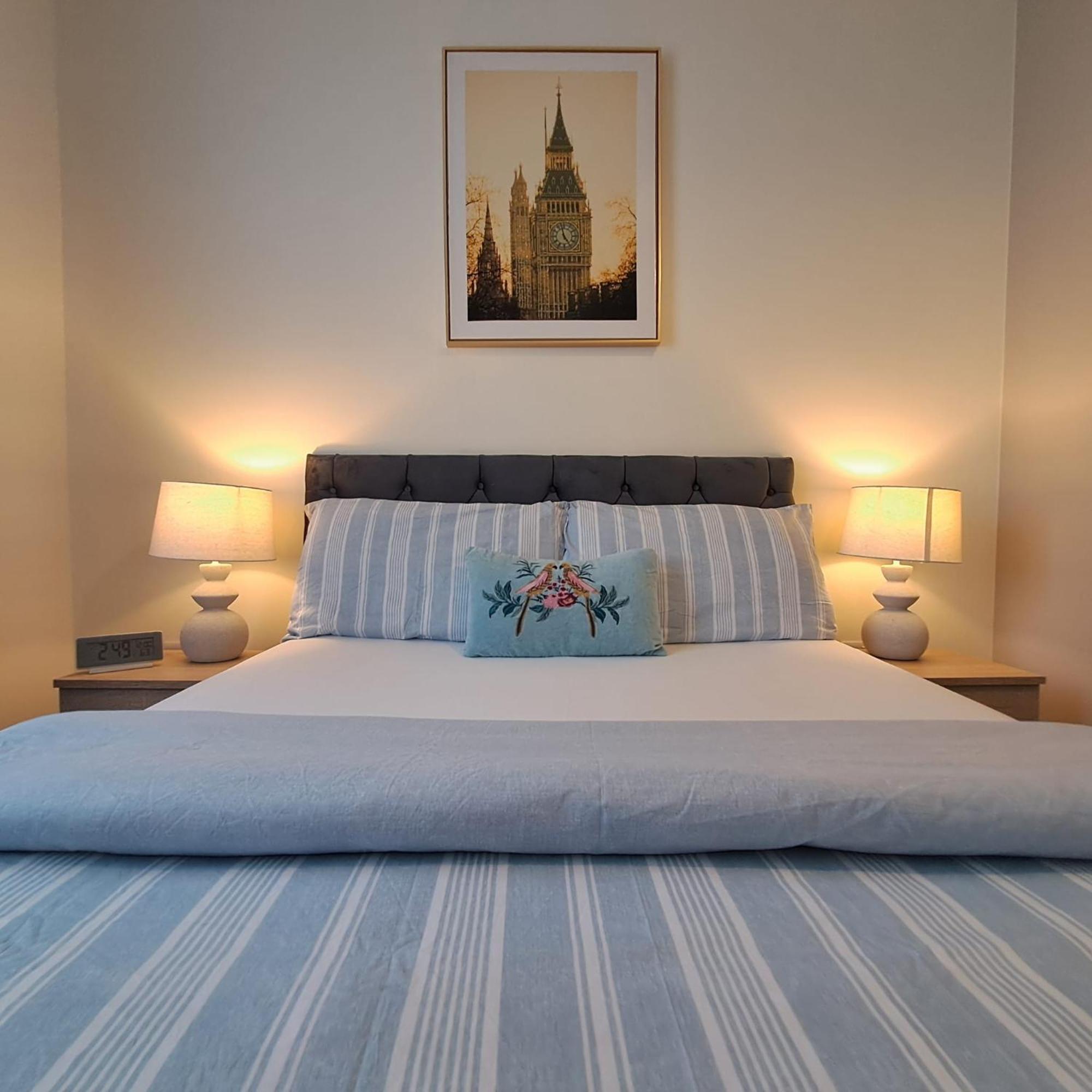 Cozy Bedroom In Lucan, Dublin Exteriör bild
